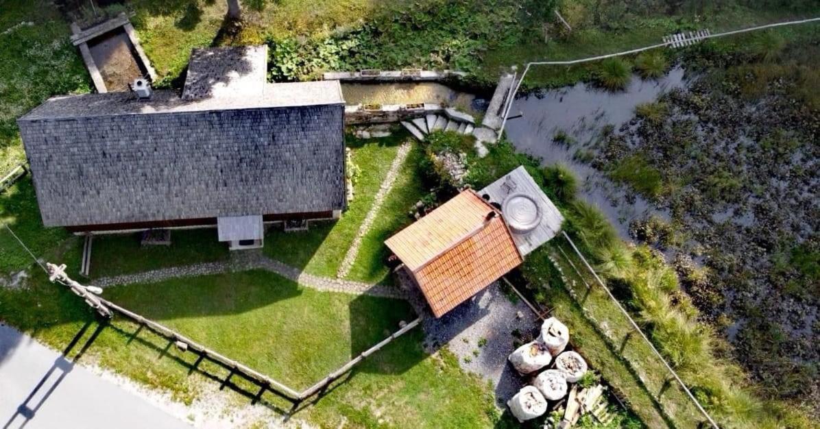 Wooden House With A Waterfall "Stipanov Mlin" Villa Plitvička Jezera Dış mekan fotoğraf